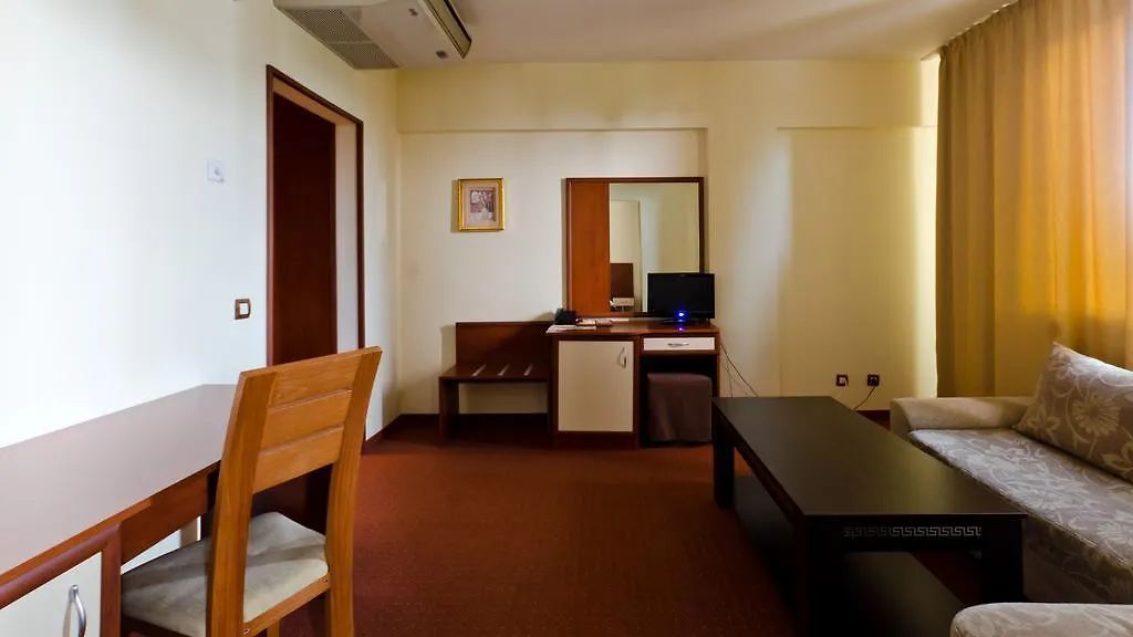Nadejda Hotel Sofia 3*,